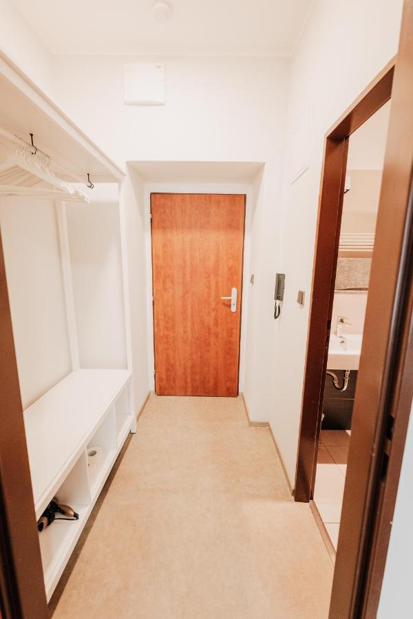 Elegant Studio, 400M From The Square Daire Plzeň Dış mekan fotoğraf
